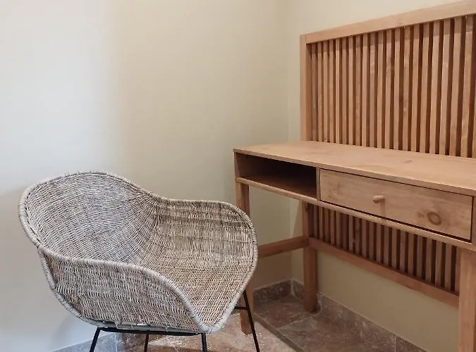 Holiday home Domaine De L'arbre Dore